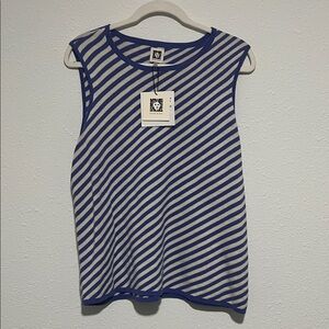 NWT Sleeveless Top